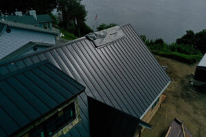 Guuter Service with Roof Repair